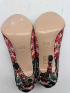 Pre-Owned Valentino Red Size 9 Pump Heels | True Fashionistas.