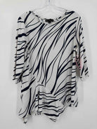 Pre-Owned N Touch White Size Medium Blouse | True Fashionistas.