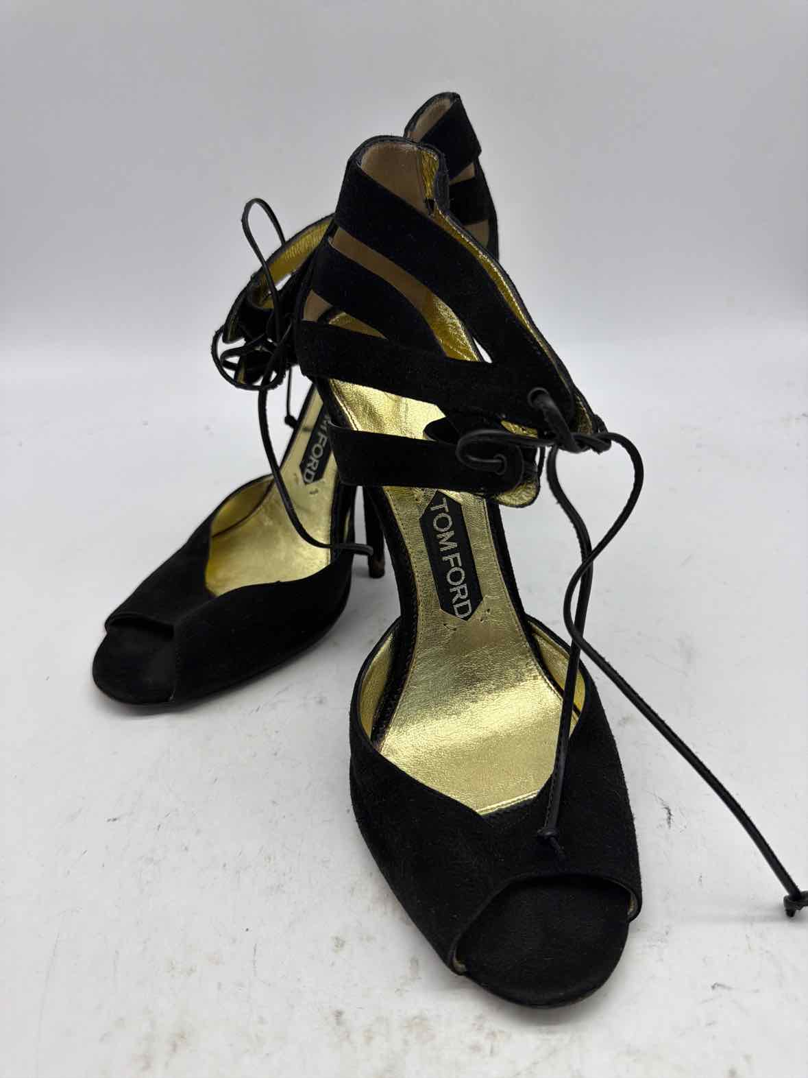 Pre-Owned Tom Ford Black Size 10.5 Strappy Heels | True Fashionistas.