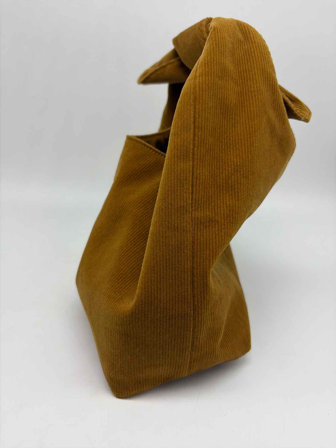 Pre-Owned Merit Tan Small Handbag Small Handbag | True Fashionistas.