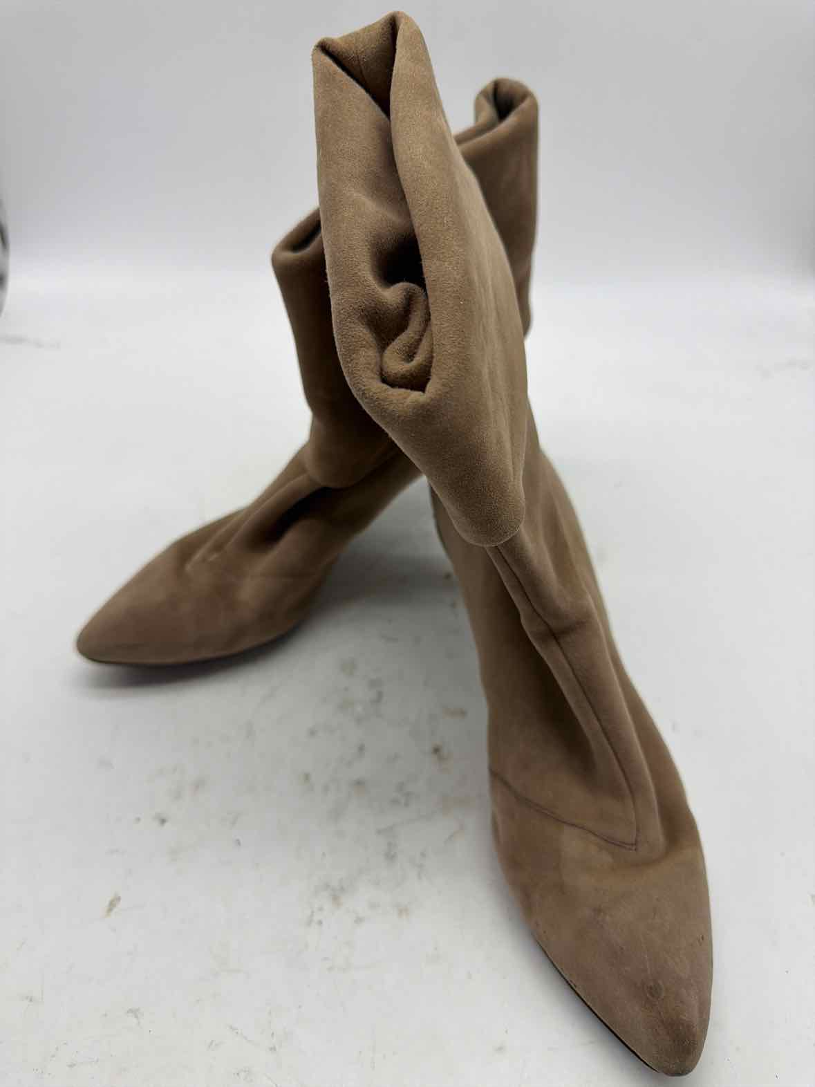 Pre-Owned Louis Vuitton Tan Size 6.5 Suede Ankle Boots | True Fashionistas.