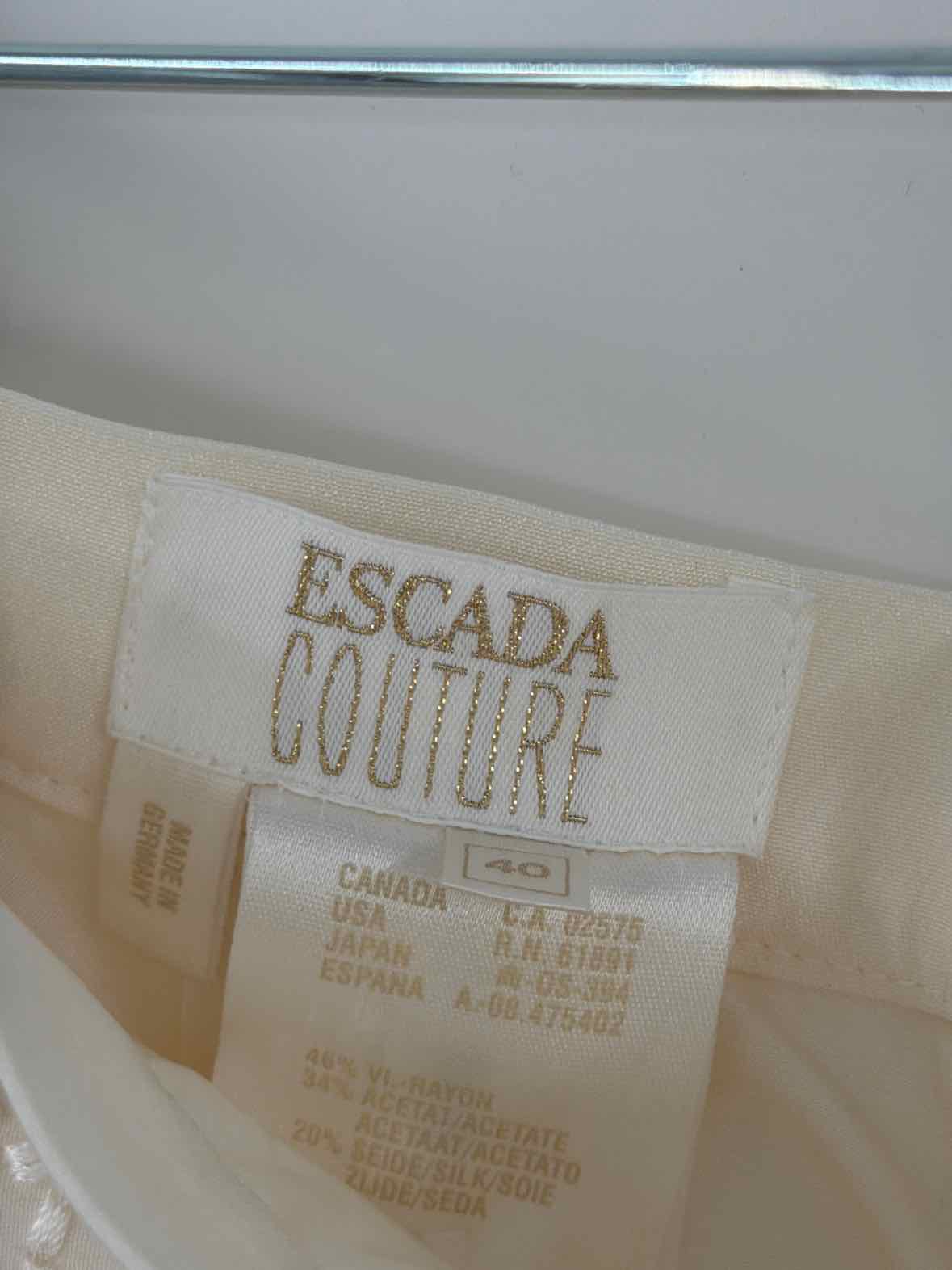 Pre-Owned Escada Ivory Size 40/6 Pencil Skirt | True Fashionistas.