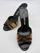Pre-Owned Manolo Blahnik Black Size 37.5 Mule Heels | True Fashionistas.