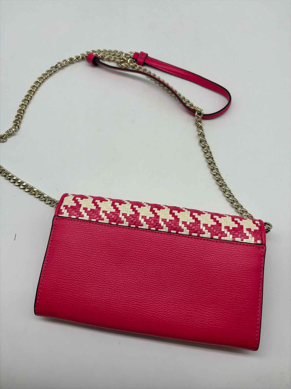 Pre-Owned Kate Spade Pink Crossbody Crossbody | True Fashionistas.