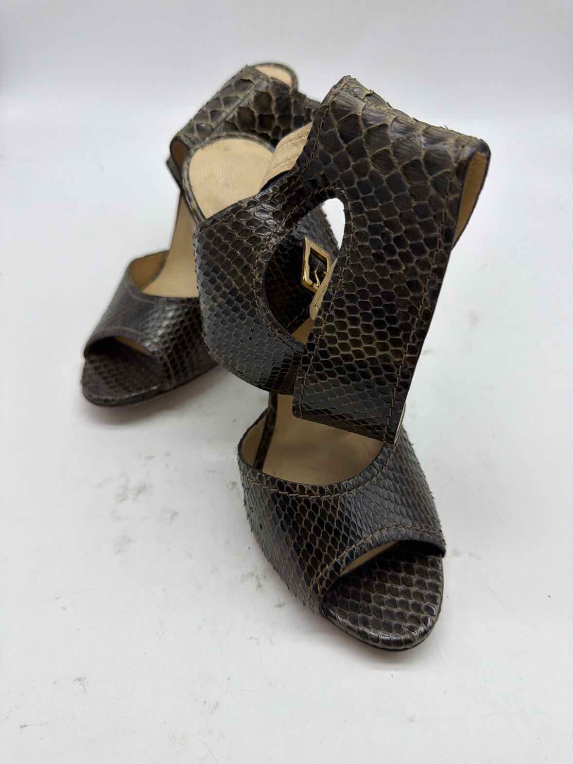 Pre-Owned Jimmy Choo Brown Size 7 Strappy Heels | True Fashionistas.