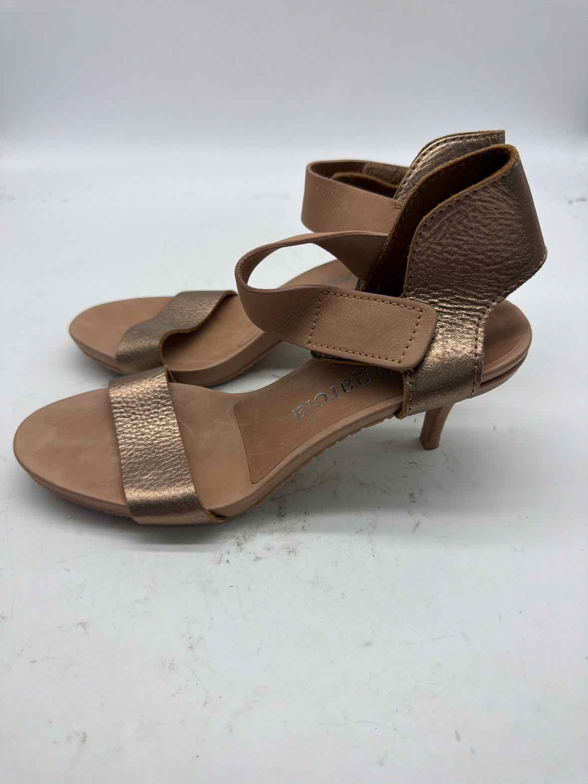 Pre-Owned Pedro Garcia Tan Size 39 Strappy Strappy Heels | True Fashionistas.