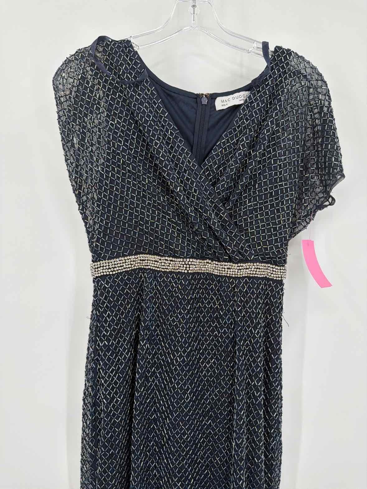 Pre-Owned Mac Duggal Navy Size 6 Beaded Long Evening Gown | True Fashionistas.