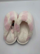 Victoria's Secret Pink Size Large Slippers | True Fashionistas.