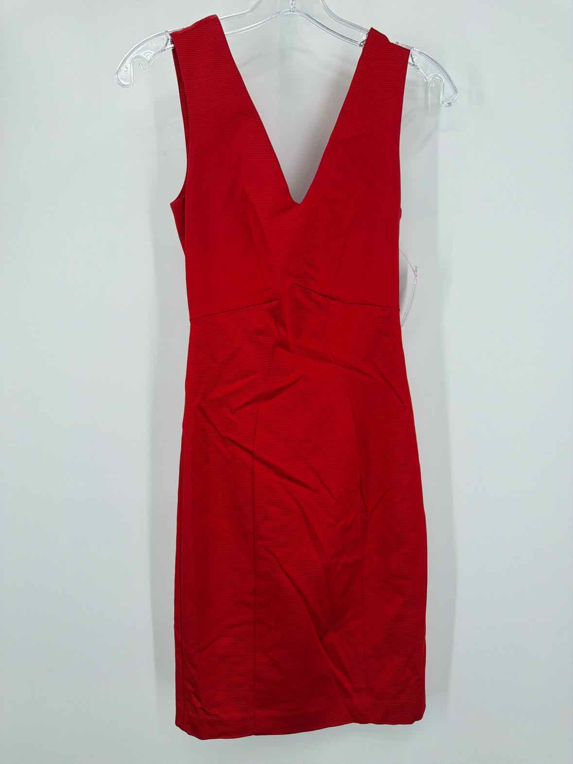 Pre-Owned Zac Posen Red Size 4 Short Sleeveless Dress | True Fashionistas.
