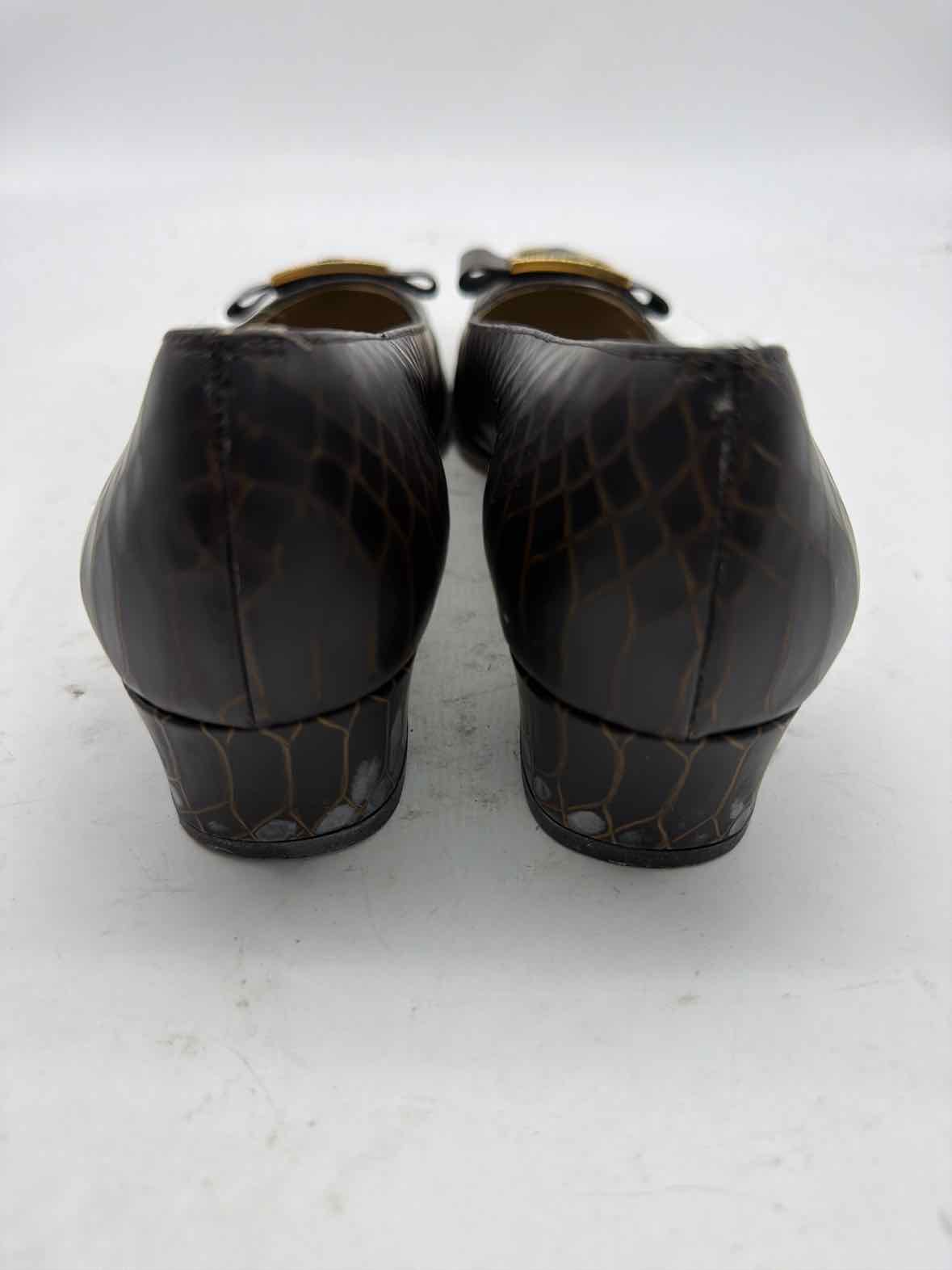Pre-Owned Salvatore Ferragamo Brown Size 9.5 Block Heel Heels | True Fashionistas.