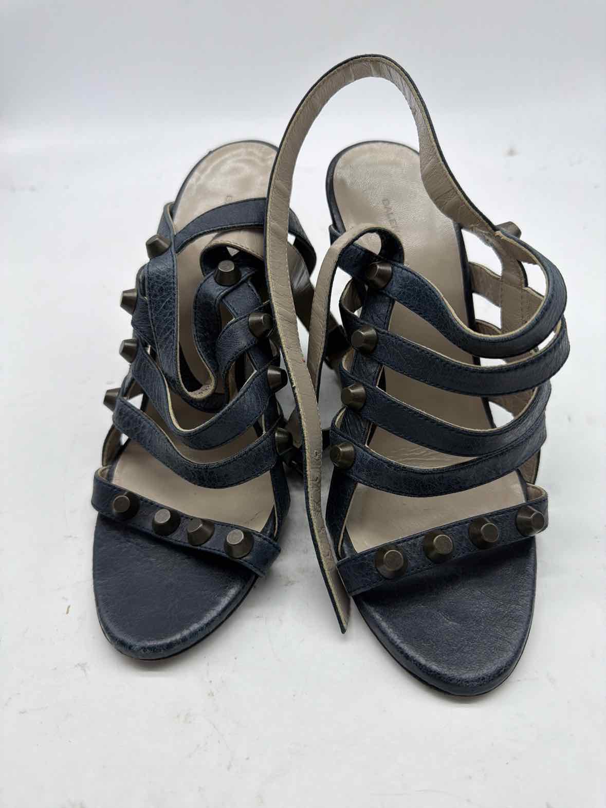 Pre-Owned Balenciaga Navy Size 6 Wedge Heels | True Fashionistas.