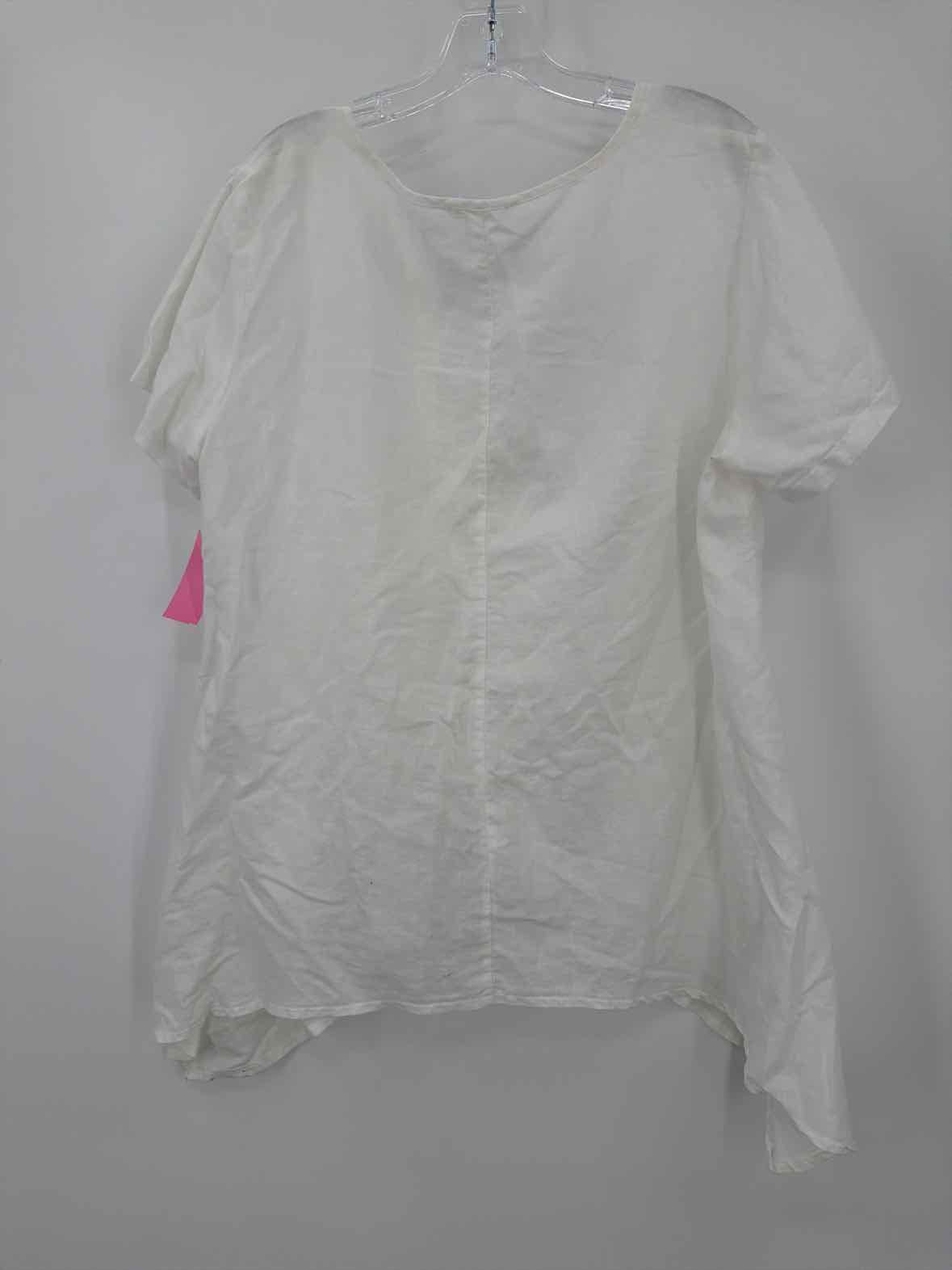 Pre-Owned Lesumes White Size Large Blouse | True Fashionistas.