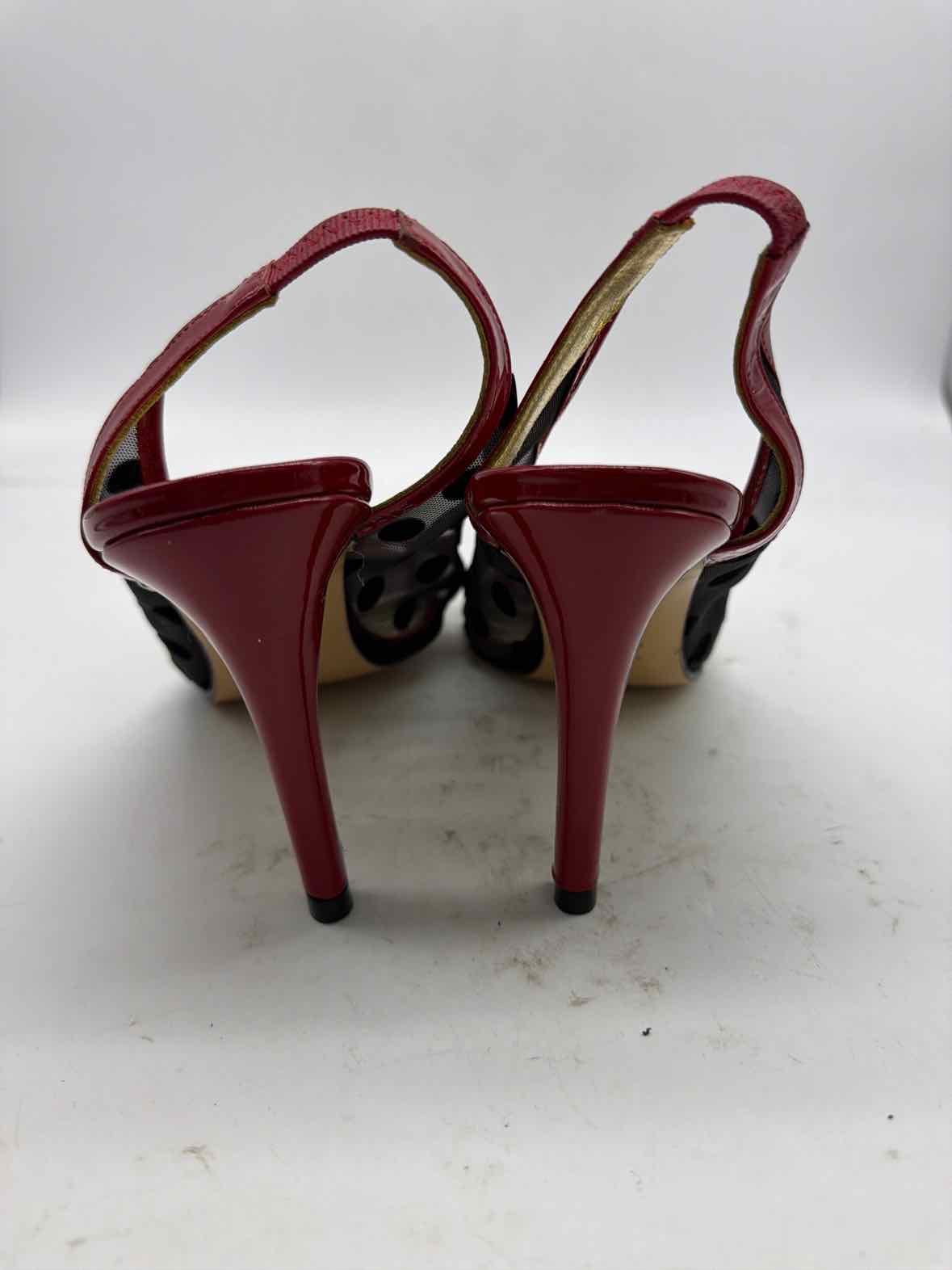 Pre-Owned Marilyn's Black Size 7 Slingback Heels | True Fashionistas.