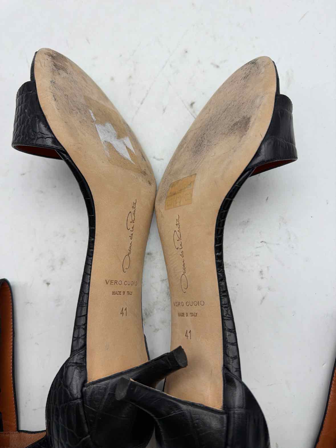 Pre-Owned Oscar de la Renta Black Size 11 Ankle Strap Heels | True Fashionistas.