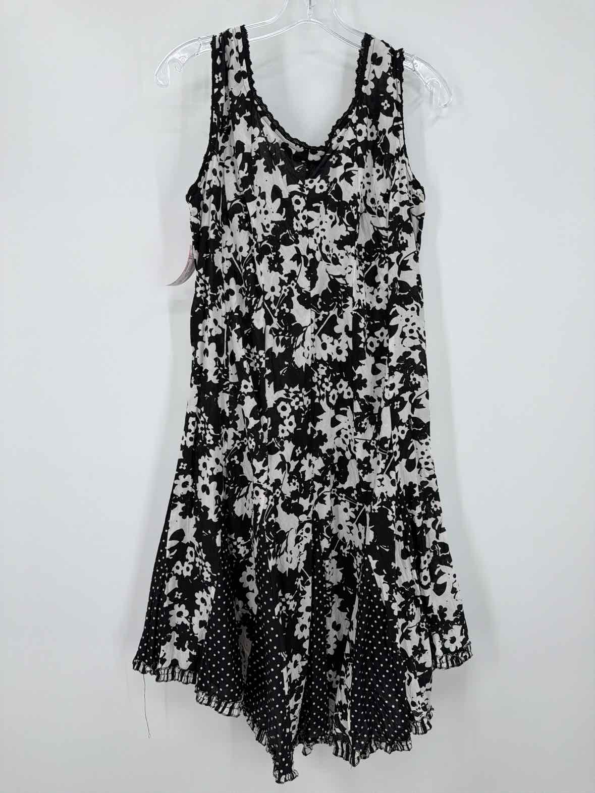 Pre-Owned Phool Black Size Medium Short Sleeveless Dress | True Fashionistas.