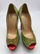 Pre-Owned Christian Louboutin Green Size 9 Stiletto Heels | True Fashionistas.