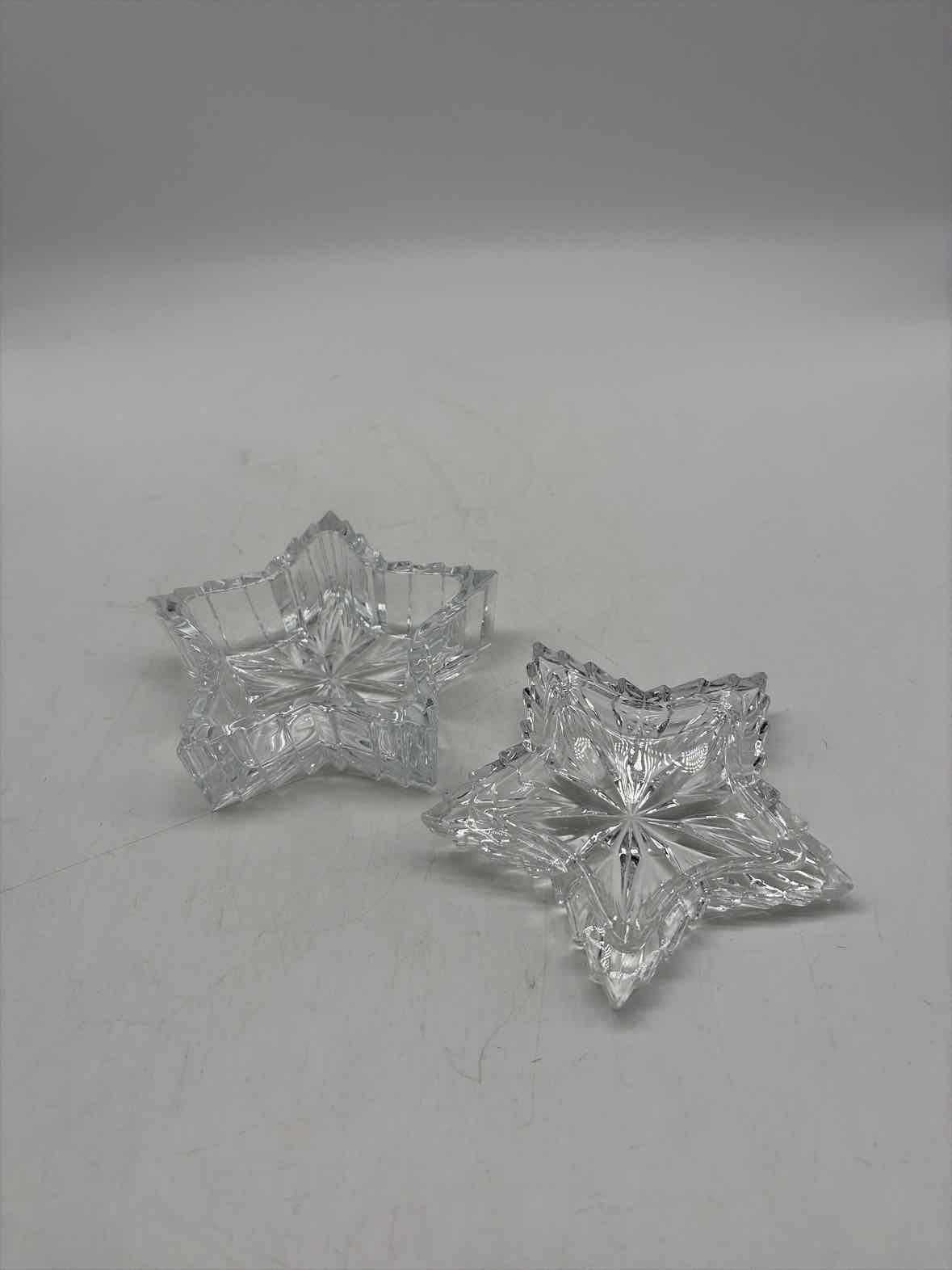 Clear Glass Star Shape Lidded Trinket Dish Decorative Accessory | True Fashionistas.