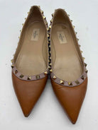 Pre-Owned Valentino Tan Size 39 Rockstud Slip On Flats | True Fashionistas.