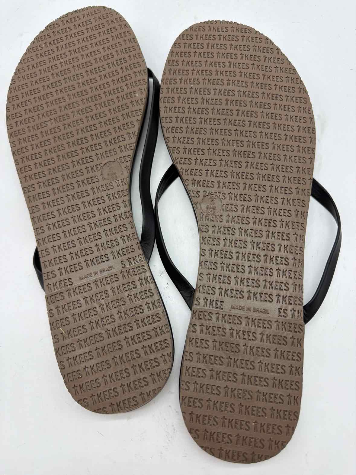 Pre-Owned Tkees Black Size 9 Thong Sandals | True Fashionistas.