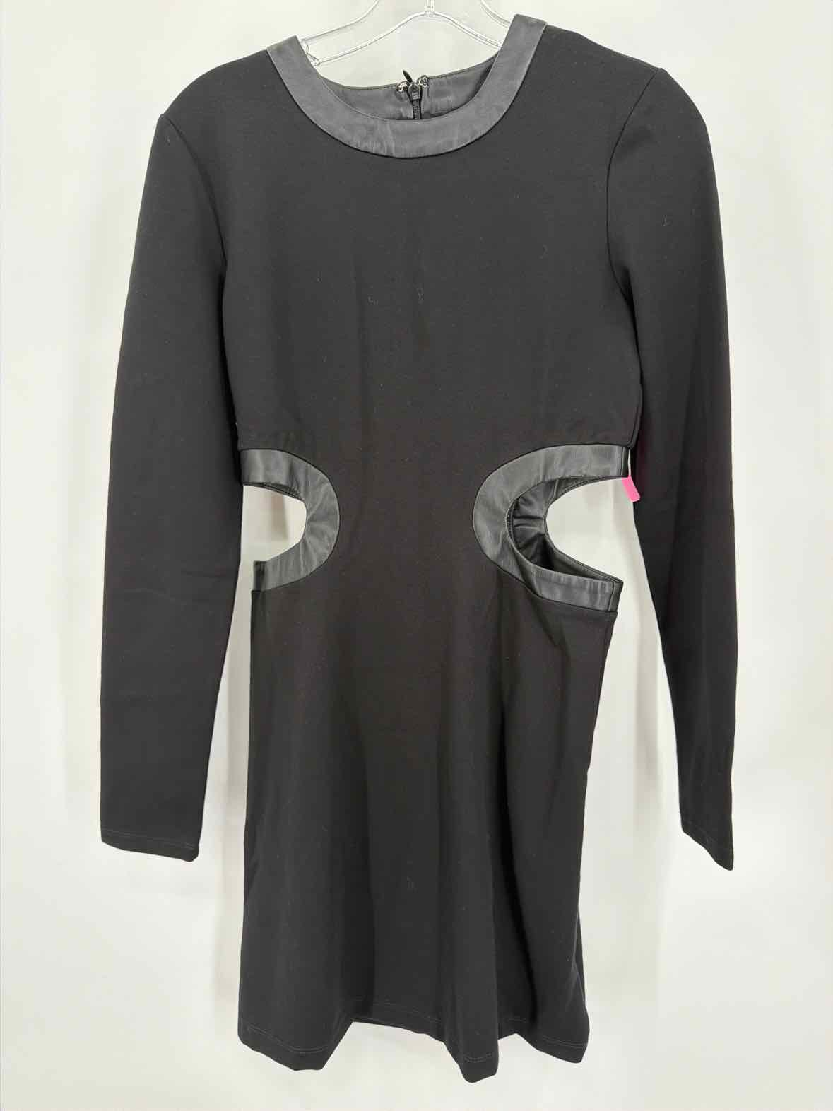 Pre-Owned Staud Black Size Medium Short Long Sleeve Dress | True Fashionistas.