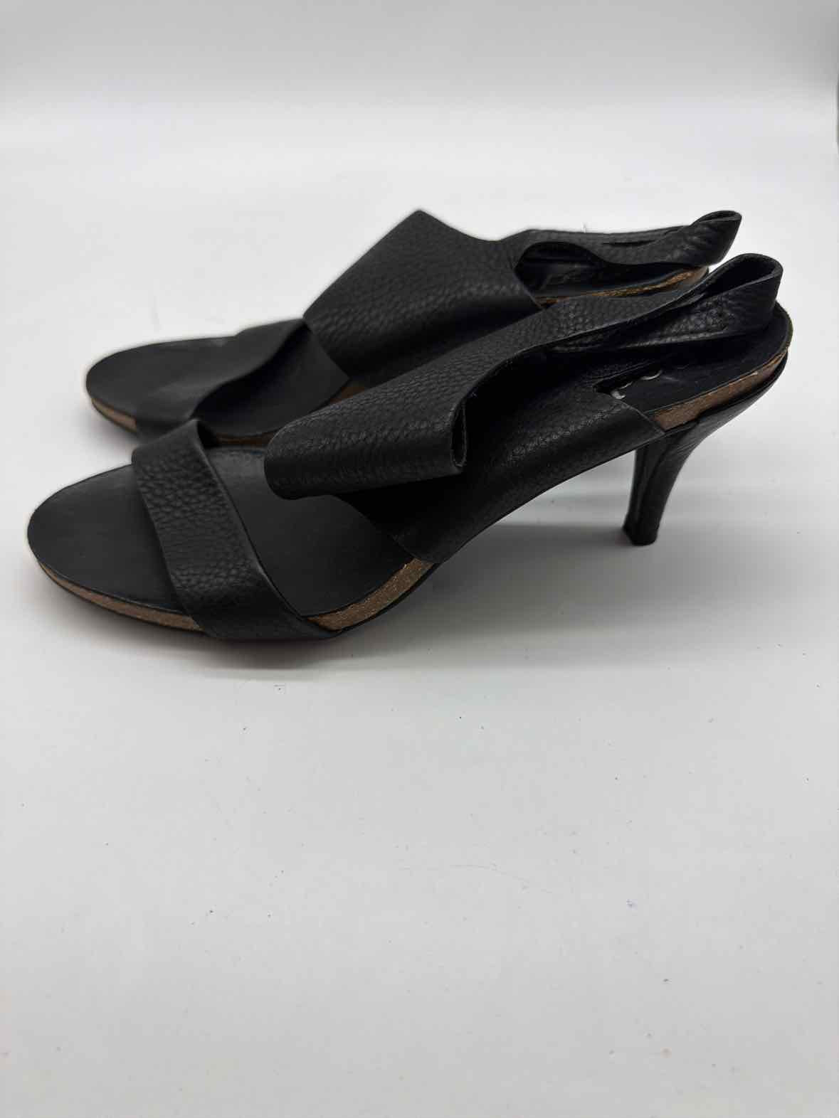 Pre-Owned Pedro Garcia Black Size 37 Strappy Heels | True Fashionistas.