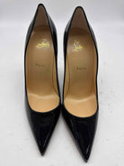 Pre-Owned Christian Louboutin Black Size 9.5 Patent Leather Pump Heels | True Fashionistas.