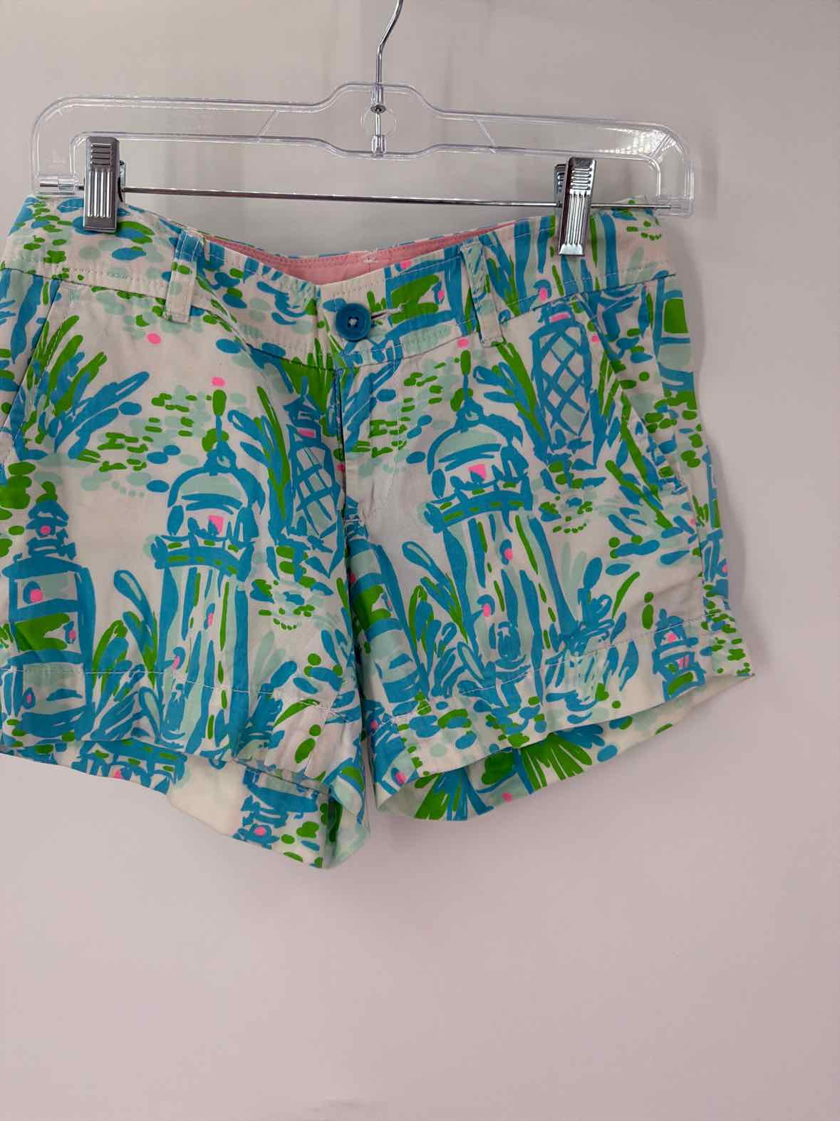 Pre-Owned Lilly Pulitzer Blue Size 00 Callahan Printed Shorts | True Fashionistas.
