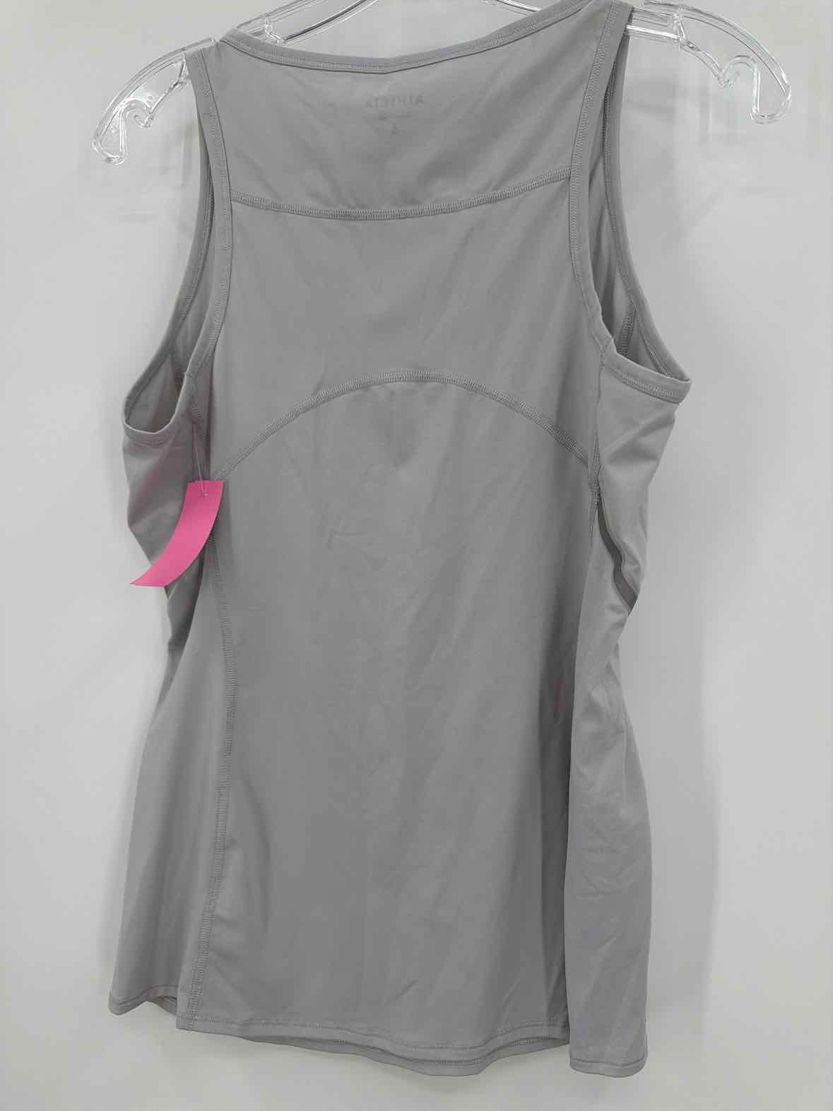 Pre-Owned Athleta Grey Size Small Athletic Tank | True Fashionistas.