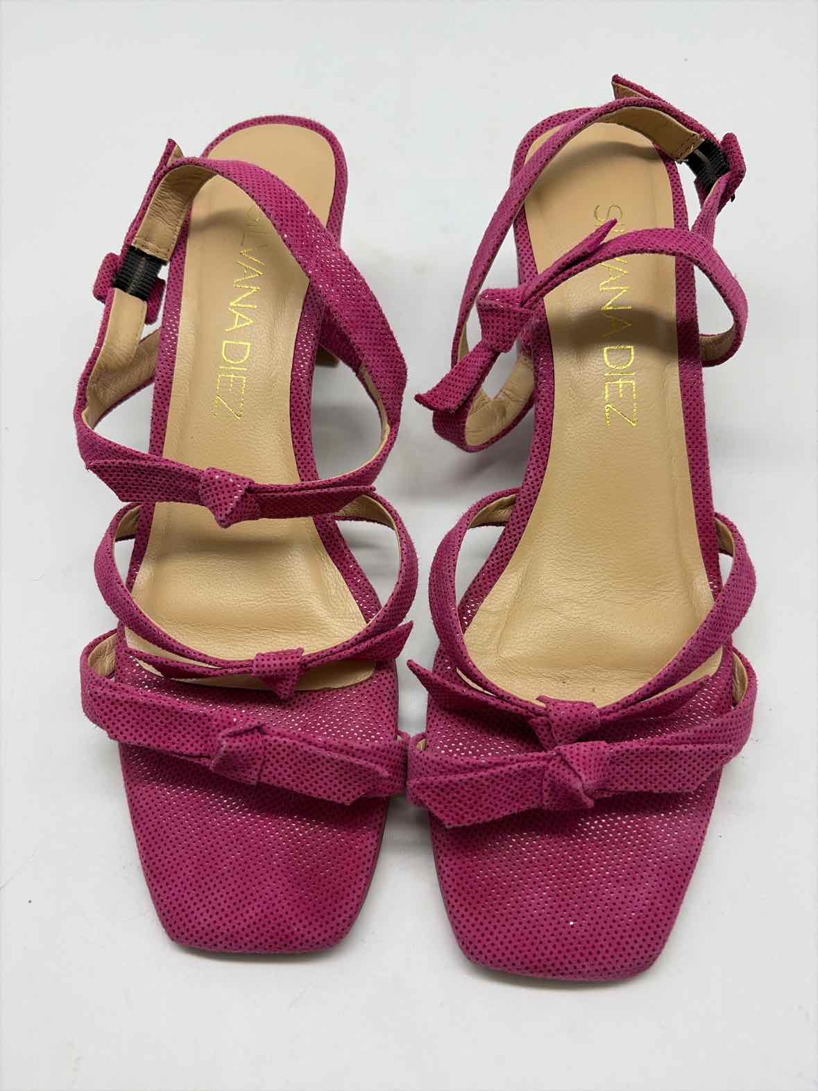 Pre-Owned Silvana Diez Pink Size 9 Block Heels | True Fashionistas.