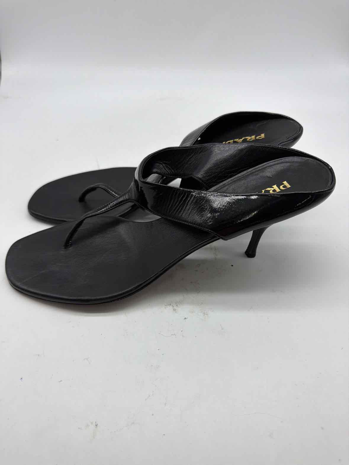 Pre-Owned Prada Black Size 41 Mule Heels | True Fashionistas.