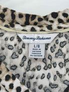 Pre-Owned Tommy Bahama Tan Size Large Leopard T-shirt | True Fashionistas.