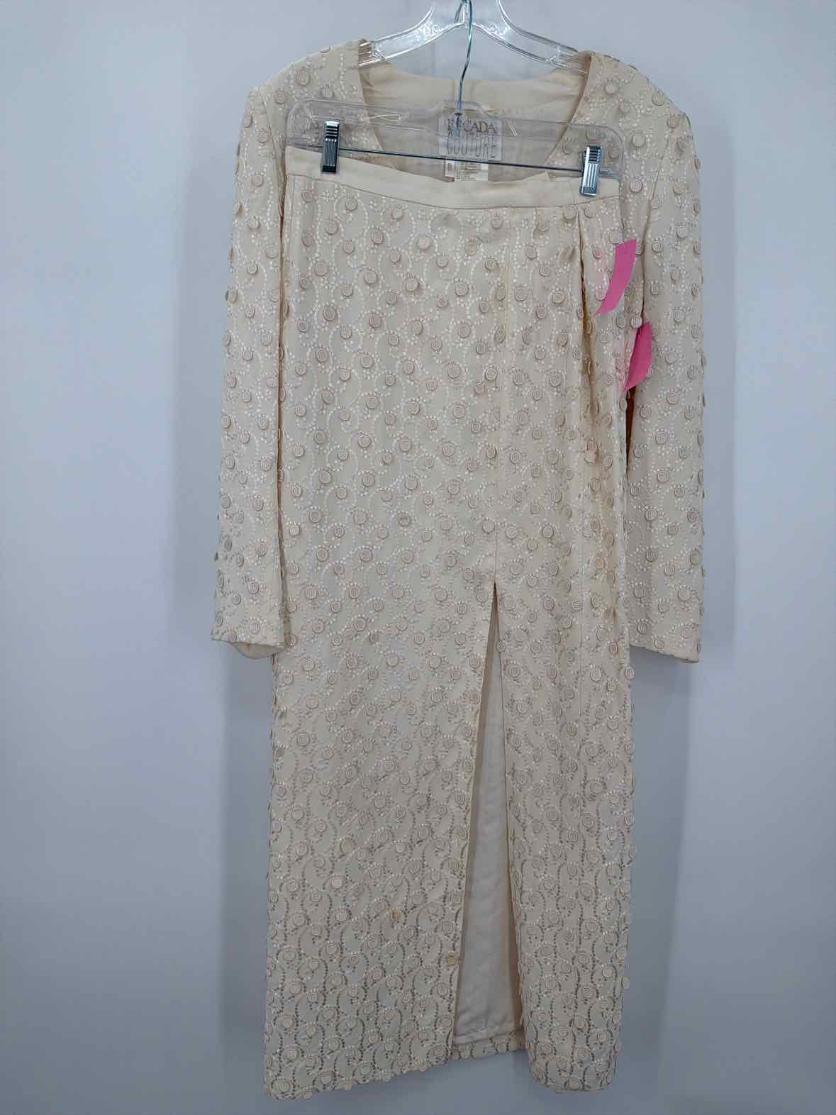 Pre-Owned Escada Ivory Size 40/6 Skirt Set | True Fashionistas.