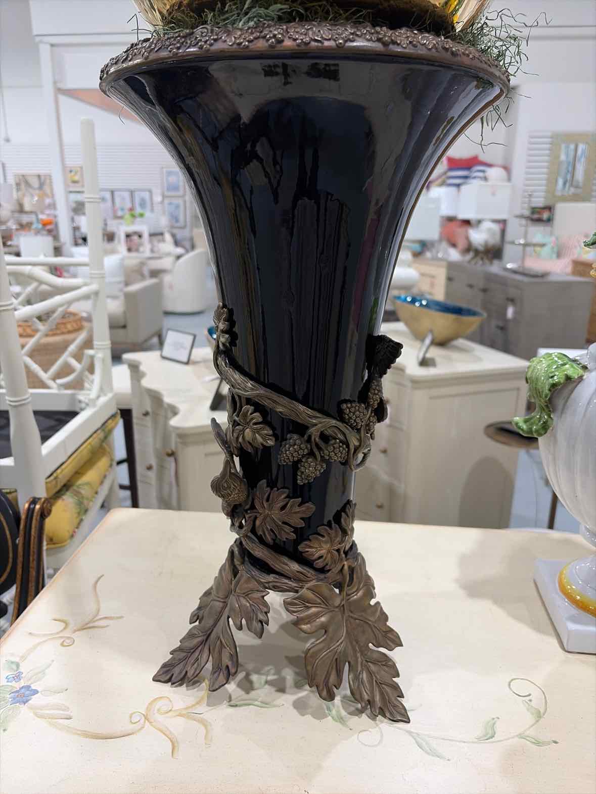 Black Vase With Gold Gazing Balls | True Fashionistas.
