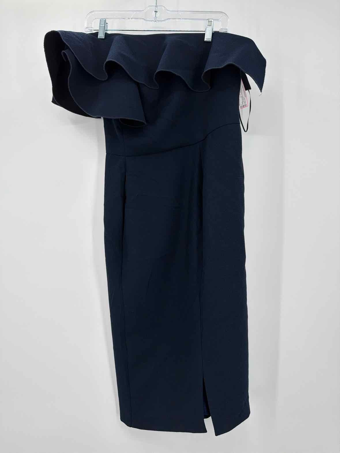 Pre-Owned AIDA Navy Size 10 Short Sleeveless Dress | True Fashionistas.