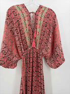 Pre-Owned Zury Pink Size One Size Maxi Short Sleeve Dress | True Fashionistas.