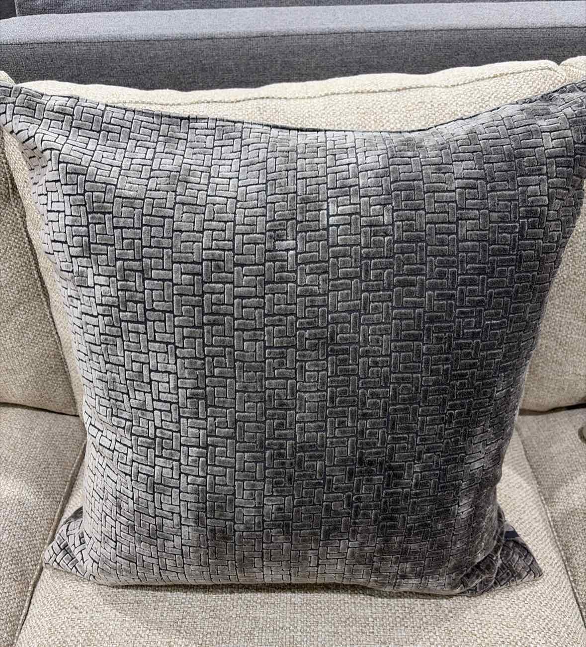 Z Gallery Gray Fabric Coral Print Pillow | True Fashionistas.