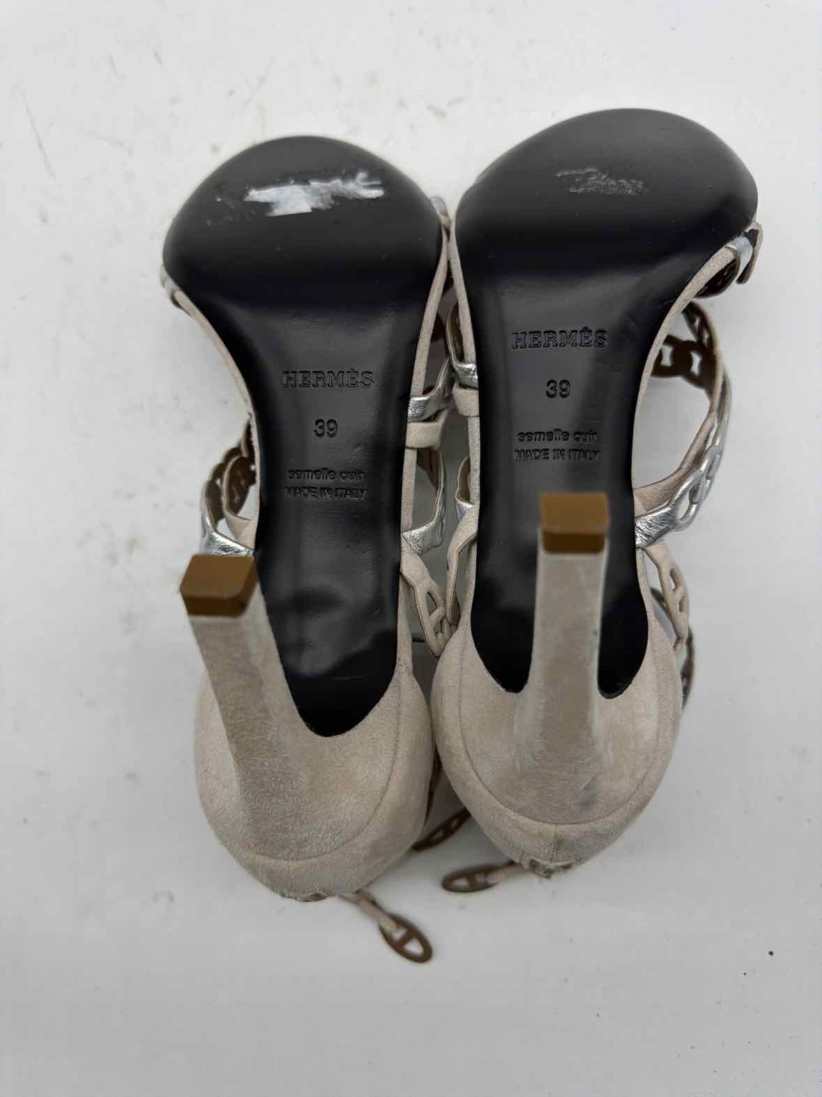 Pre-Owned Hermes Tan Size 39 Strappy Heels | True Fashionistas.