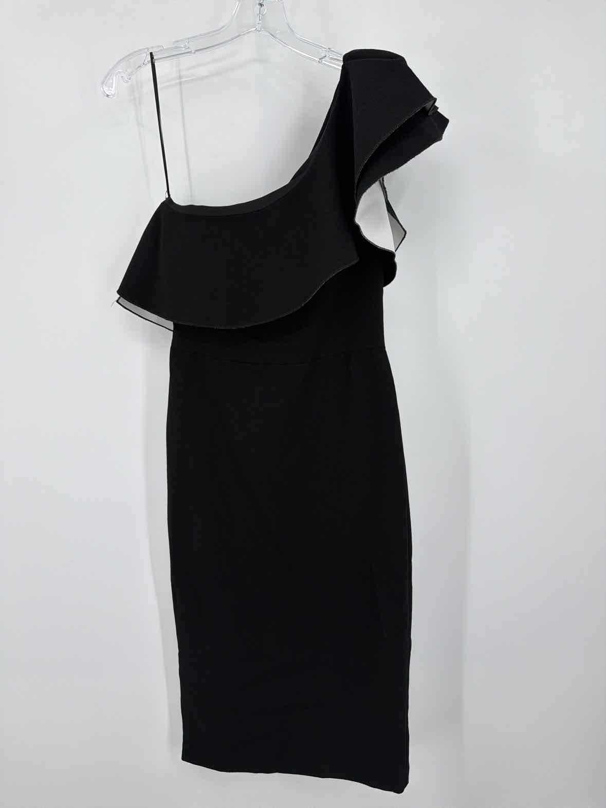 Pre-Owned AIDA Black Size 6 Cocktail Short Sleeveless Dress | True Fashionistas.