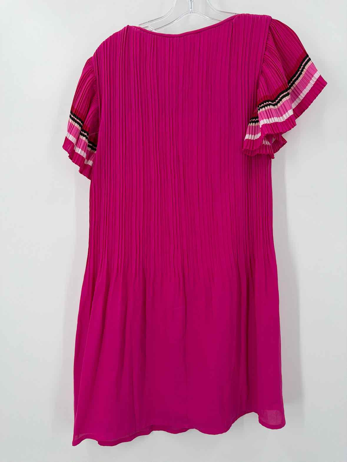 Pre-Owned Maje Pink Size 36 Short Short Sleeve Dress | True Fashionistas.