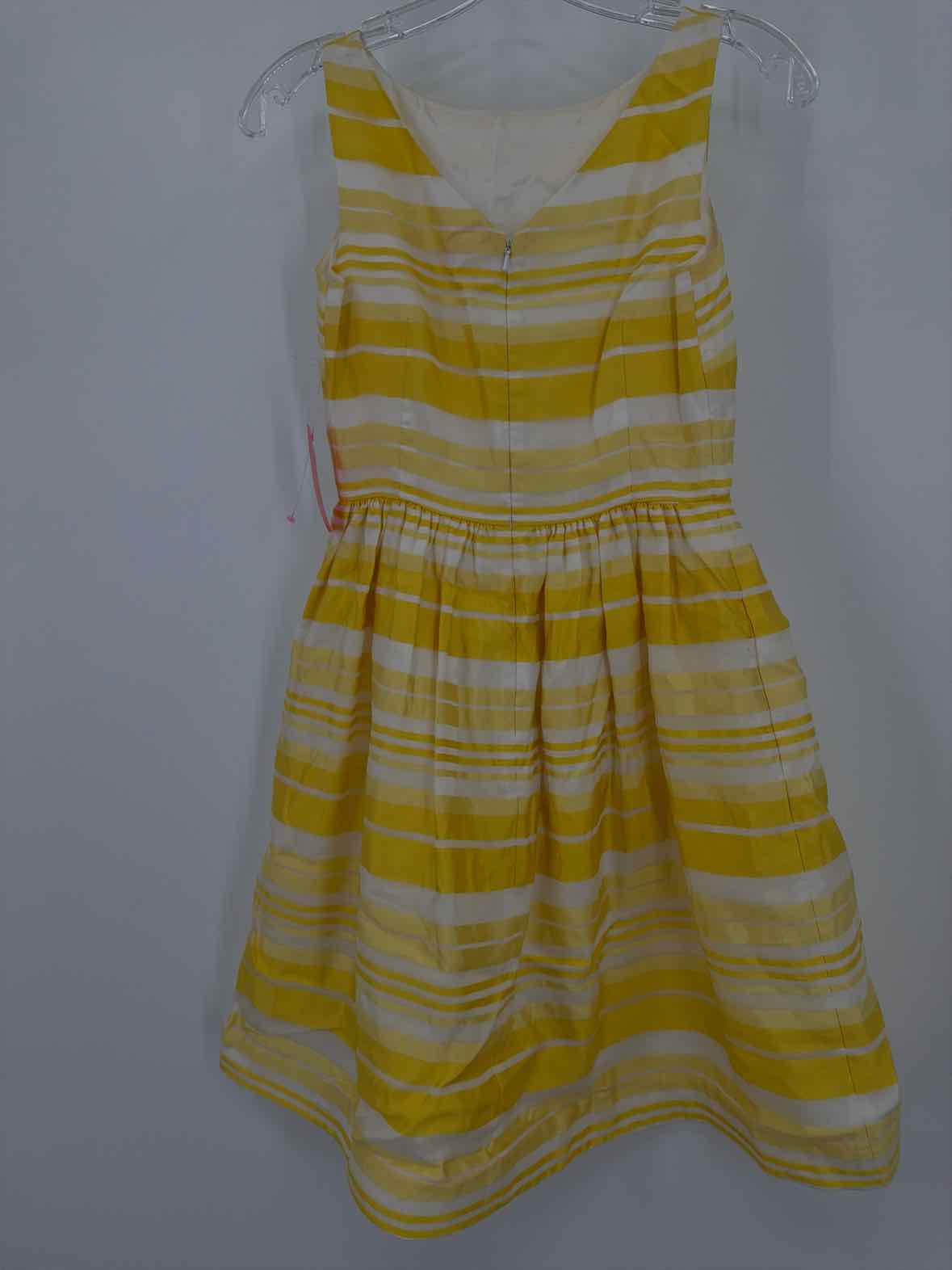 Pre-Owned Lilly Pulitzer Yellow Size 0 Short Sleeveless Dress | True Fashionistas.