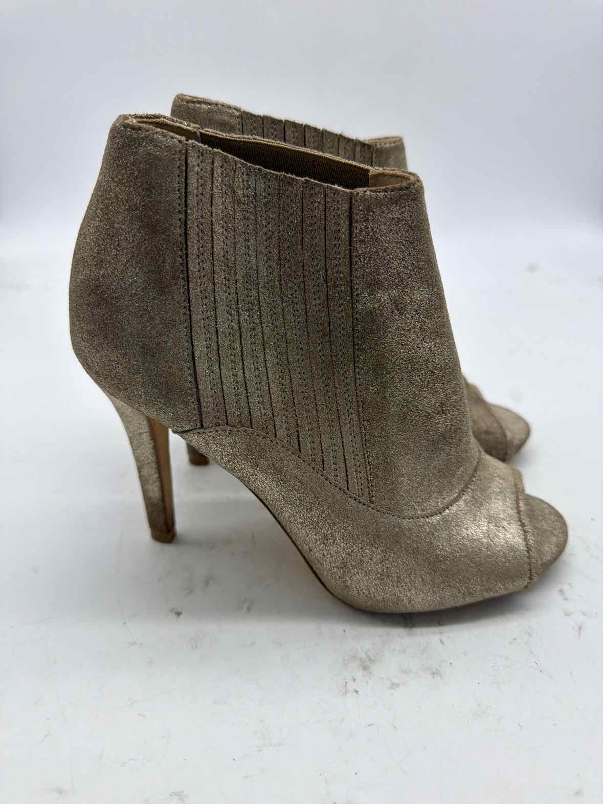 Pre-Owned Jimmy Choo Gold Size 5 Ankle Boots | True Fashionistas.