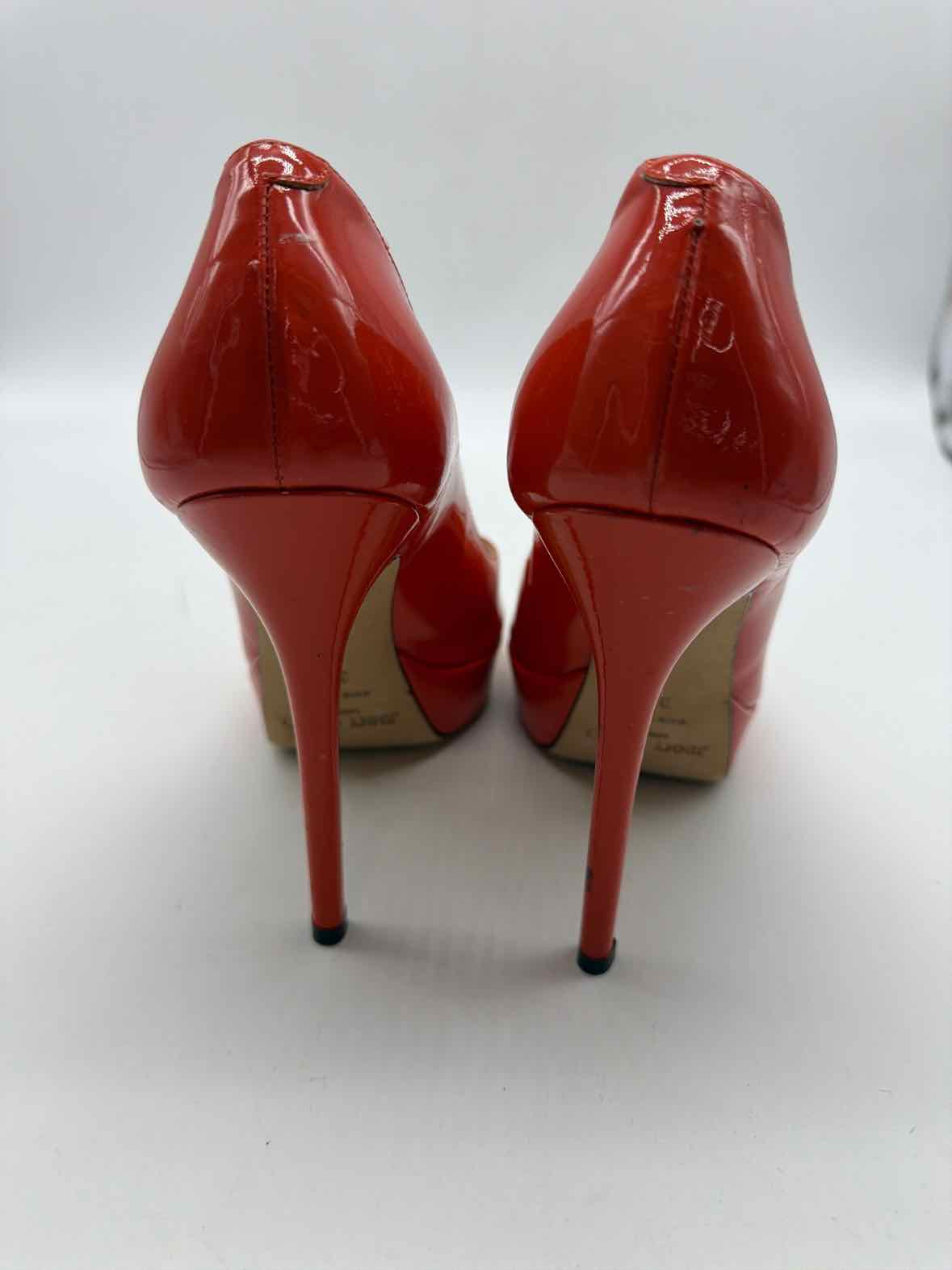 Pre-Owned Jimmy Choo Red Size 35.5 Peep Toe Heels | True Fashionistas.