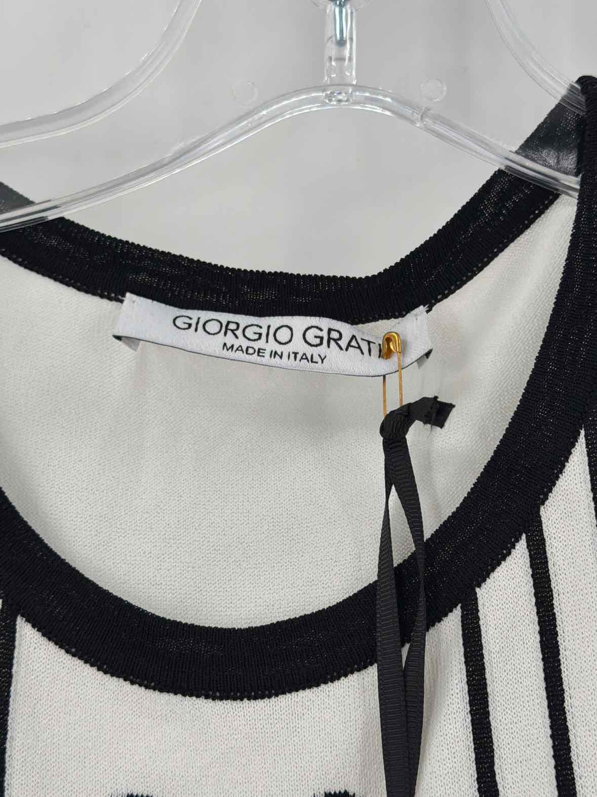 Pre-Owned Giorgio Grati White Size 44 Short Short Sleeve Dress | True Fashionistas.