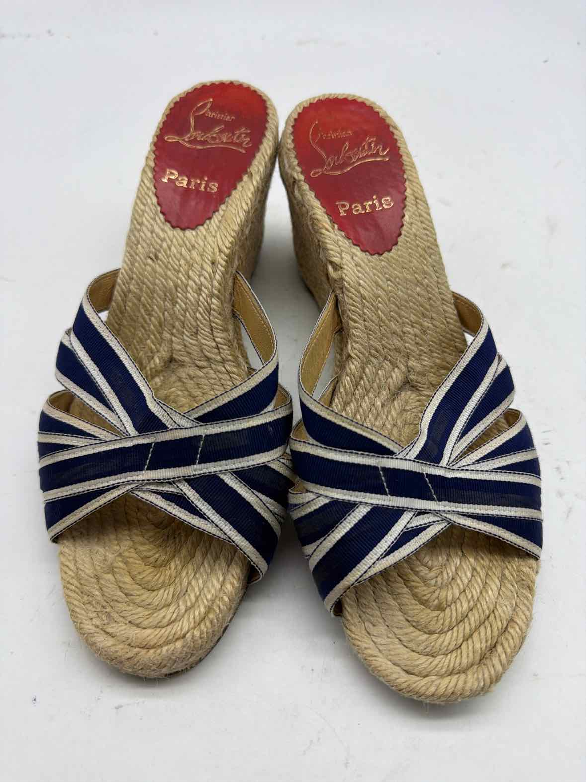 Pre-Owned Christian Louboutin Navy Size 7 Espadrille Heels | True Fashionistas.