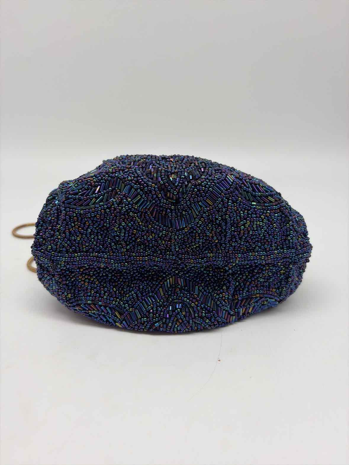Pre-Owned La Regale Blue Crossbody Crossbody | True Fashionistas.