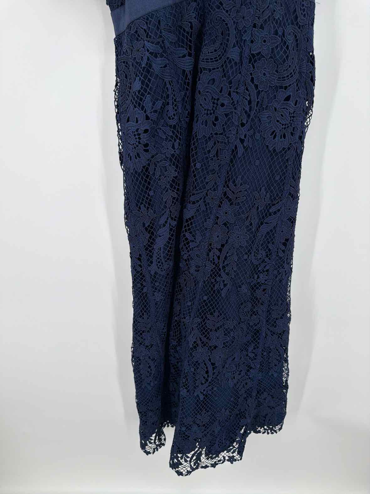 Pre-Owned Self Portrait Navy Size 2 Lace Cocktail Midi Evening Gown | True Fashionistas.