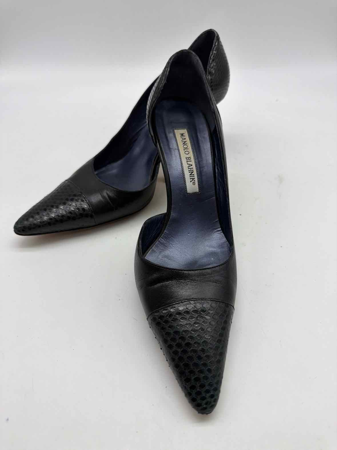Pre-Owned Manolo Blahnik Black Size 38 D'orsay Heels | True Fashionistas.
