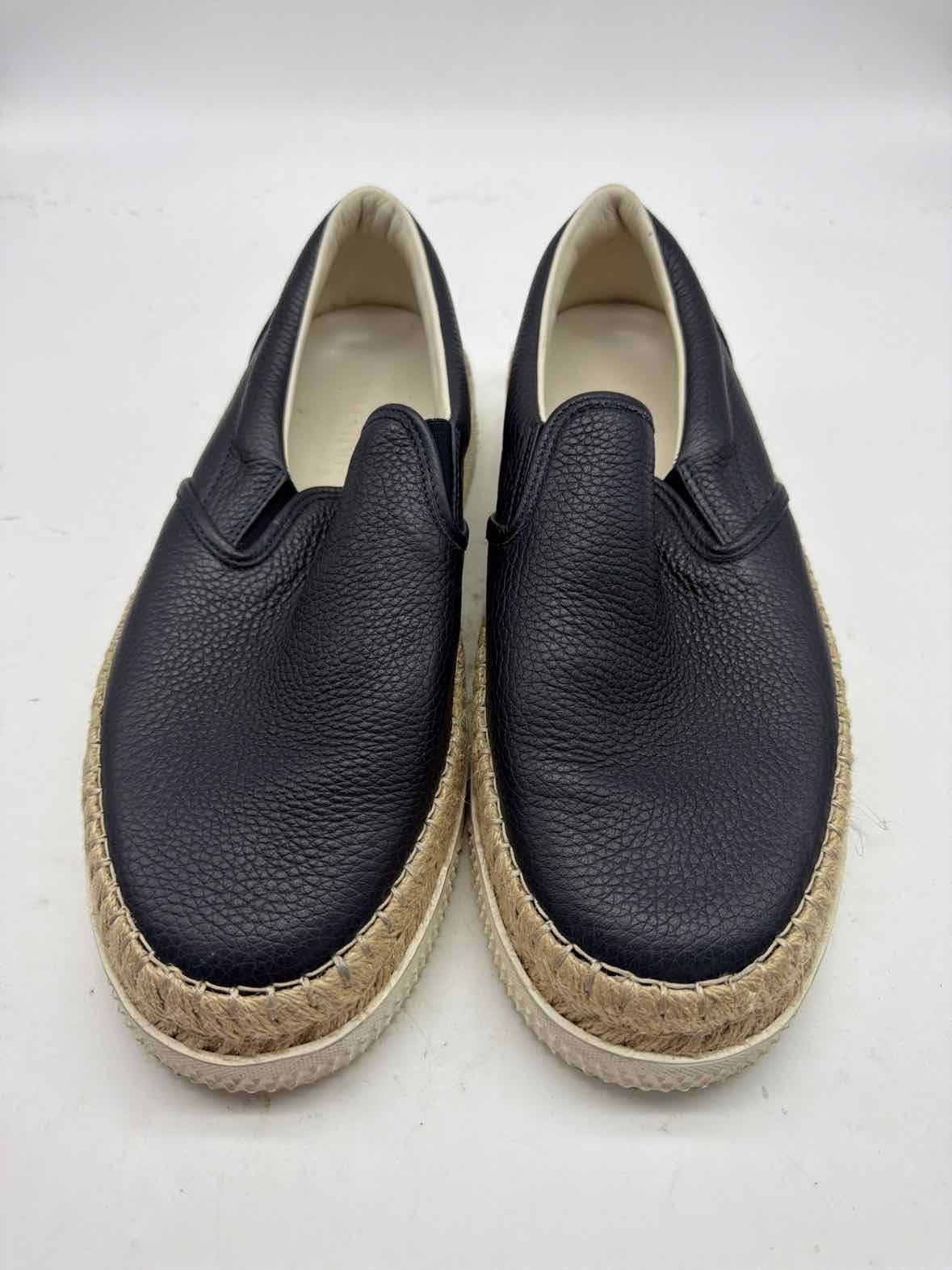Pre-Owned Valentino Navy 13 Slip On Men's Slip On | True Fashionistas.