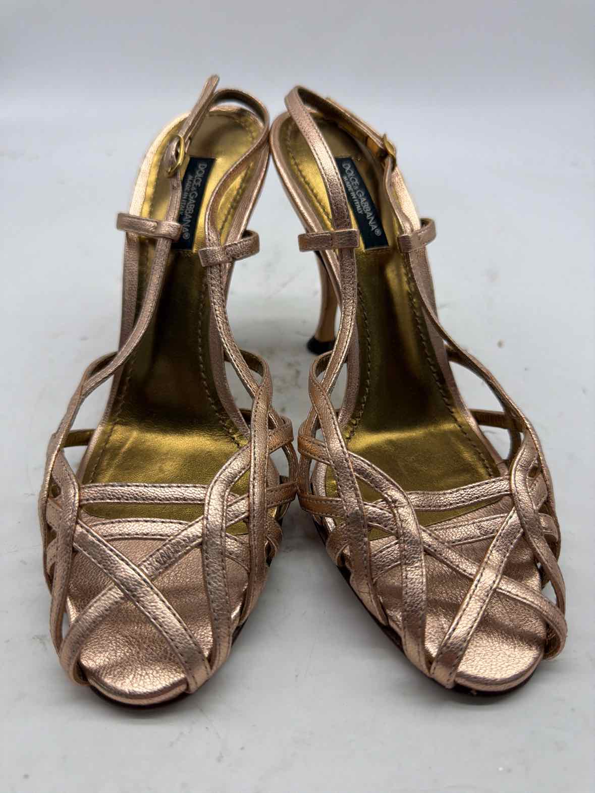 Pre-Owned Dolce & Gabbana Gold Size 6 Strappy Heels | True Fashionistas.