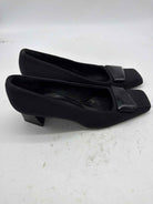 Pre-Owned Prada Black Size 6.5 Pump Heels | True Fashionistas.